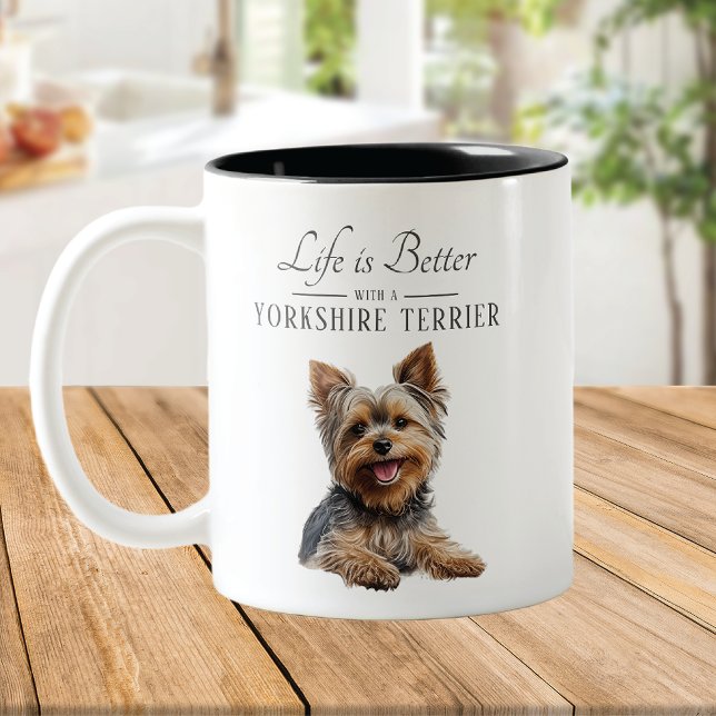 Caneca De Café Em Dois Tons A vida é Melhor Yorkshire Terrier (Criador carregado)
