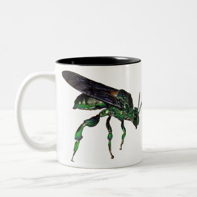 Caneca De Café Em Dois Tons Abelha verde metálica de Amazon (Esquerda)