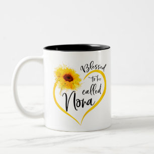 Caneca De Café Em Dois Tons Abençoado Ser Chamado De Presentes De Nona Girass