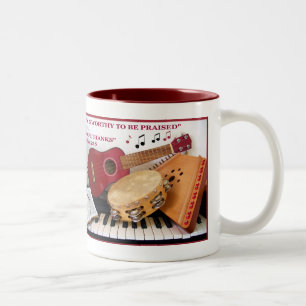 Caneca De Café Em Dois Tons Ação de Graças e Elogiar Instrumentos Musicais