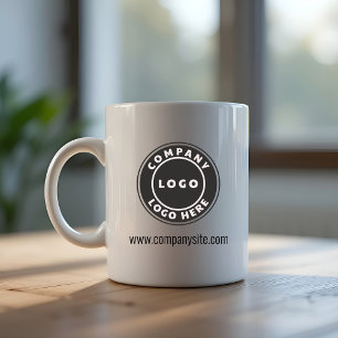 Caneca De Café Em Dois Tons Adicione o logotipo de sua empresa e o site da emp