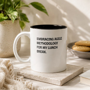 Caneca De Café Em Dois Tons Adotando a Metodologia Ágil para a Minha Pausa par