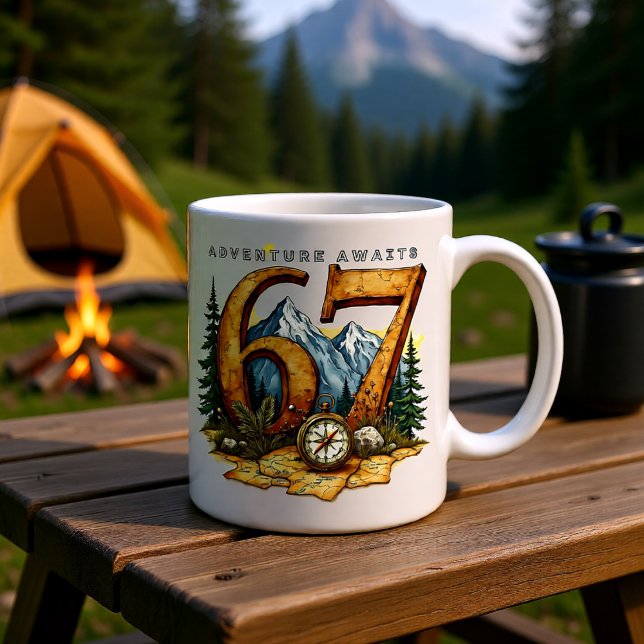 Caneca De Café Em Dois Tons Adventure Retirement 67 Mug – Travel & Outdoors (Criador carregado)
