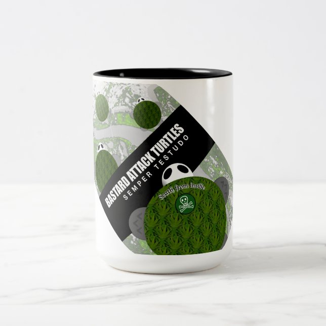 Caneca De Café Em Dois Tons Agitar tartarugas (Centro)