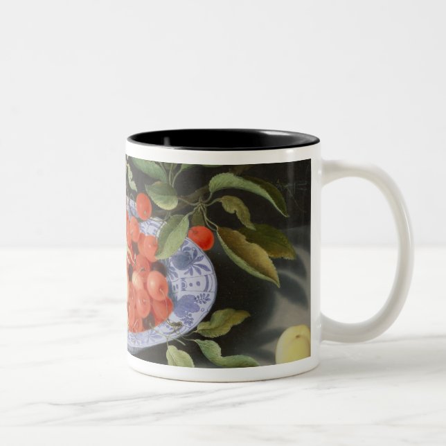 Caneca De Café Em Dois Tons Ainda vida das cerejas e dos pêssegos (Direita)