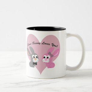 Caneca De Café Em Dois Tons Algum coelho ama-o!