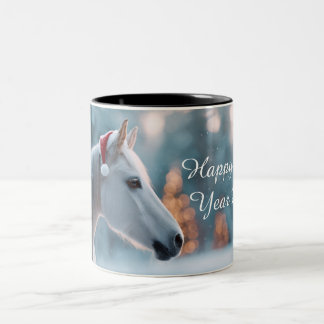 Caneca De Café Em Dois Tons Ano do Cavalo 2026: Cavalo em Cabra Papai noel