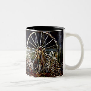 Caneca De Café Em Dois Tons Antiguamente Rustic Wagon Wheel Rural Art Mug