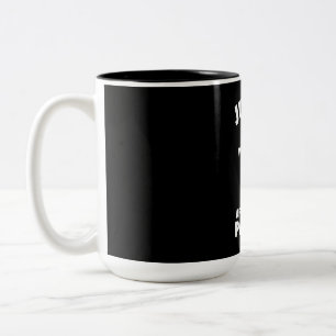Caneca De Café Em Dois Tons Apenas Uma Menina Que Ama O Papagaio Da Cinza Afri