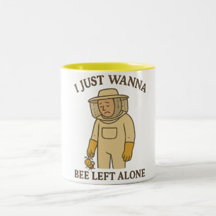 Caneca De Café Em Dois Tons Apicultor Engraçado – “Só Quero Ficar em Paz” Brin