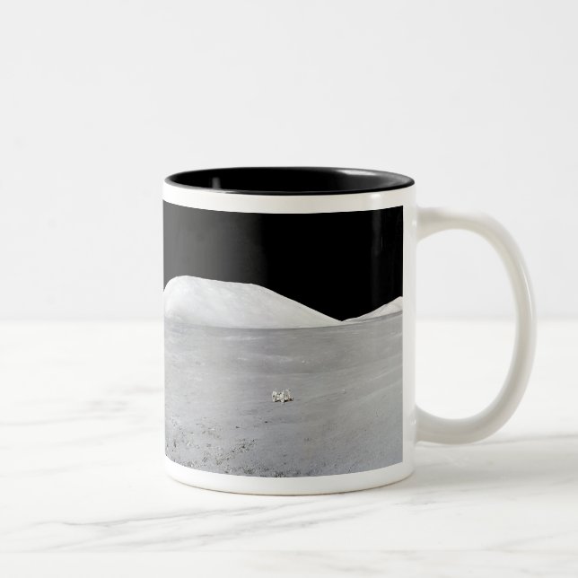 Caneca De Café Em Dois Tons Apollo 17 Panorama (Direita)