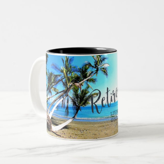 Caneca De Café Em Dois Tons Aposentado... Vivendo a Boa Vida! (Frente Esquerda)