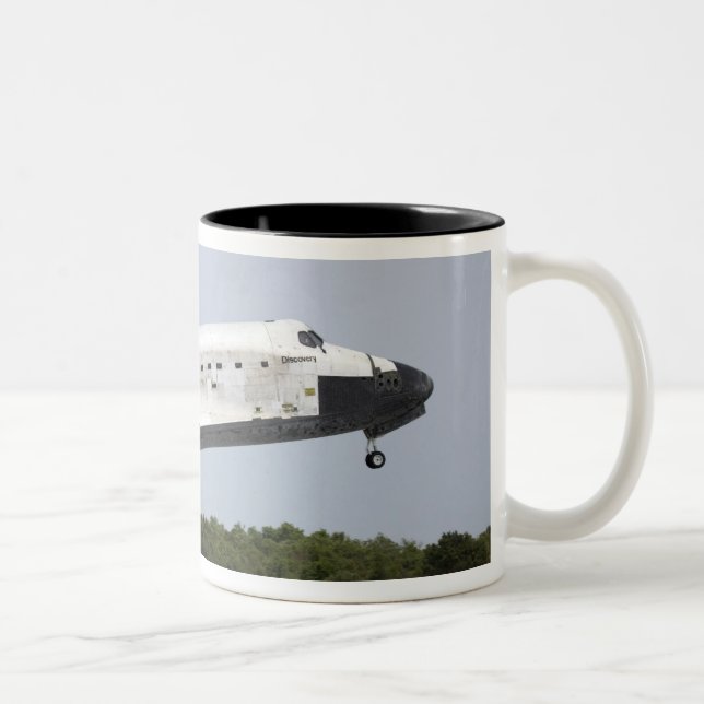 Caneca De Café Em Dois Tons Aproximação de Descoberta de Encerramento de Espaç (Direita)