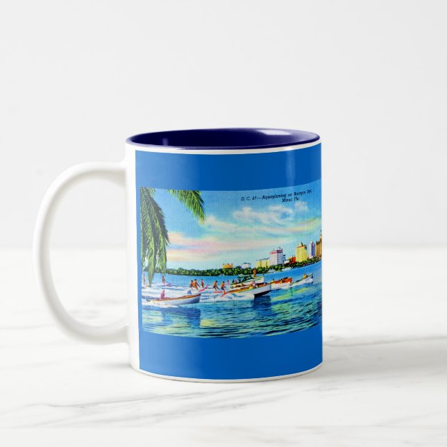 Caneca De Café Em Dois Tons Aquaplanagem na Baía de Biscaia, Miami, Flórida (Esquerda)