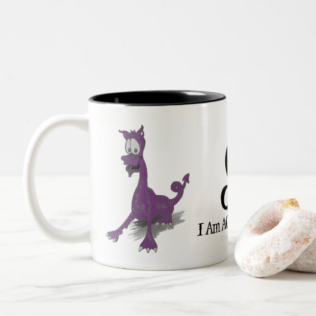 Caneca De Café Em Dois Tons Aquarius Rahu Zodiac Dragon Roxo (Com Donut)