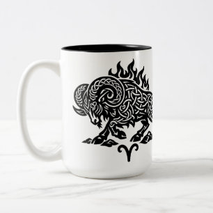 Caneca De Café Em Dois Tons Áries Fogo‑Carneiro – Zodíaco de Tinta Assombrada 