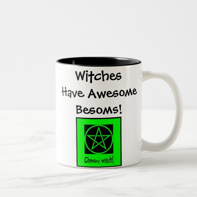 Caneca De Café Em Dois Tons As Bruxas Têm Besoms Incríveis! Loja Cheeky (Direita)