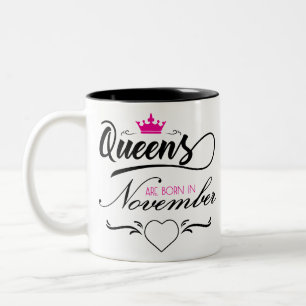Caneca De Café Em Dois Tons As Filas Estão Nasceres Em Novembro