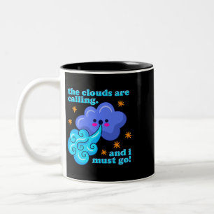 Caneca De Café Em Dois Tons As Nuvens Estão Ligando E Eu Preciso Ir Para O Met