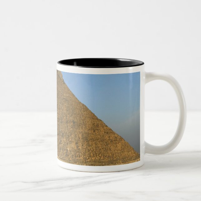 Caneca De Café Em Dois Tons As Pirâmides de Gizé, que têm quase 5000 (Direita)