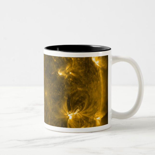 Caneca De Café Em Dois Tons Atividade solar no Sol 4 (Direita)
