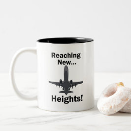 Caneca De Café Em Dois Tons Avião Alcançando Novas Alturas Citação Inspiradora