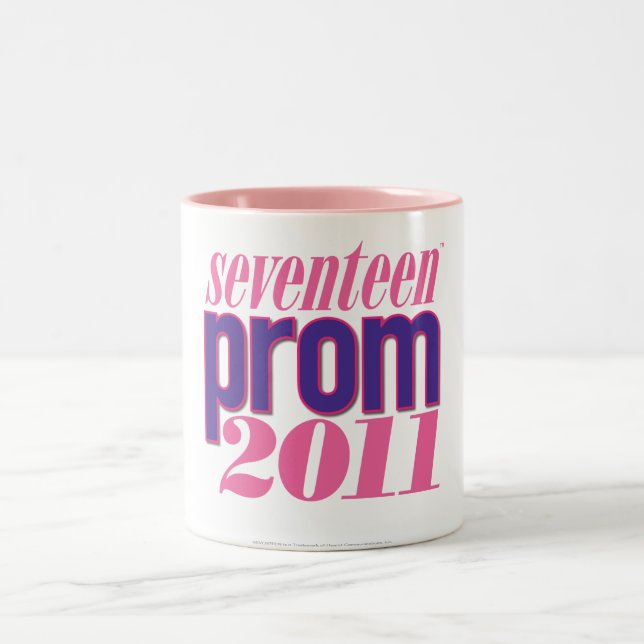 Caneca De Café Em Dois Tons Baile de formatura 2011 - Roxo (Centro)
