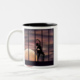 Caneca De Café Em Dois Tons Ballarina no por do sol