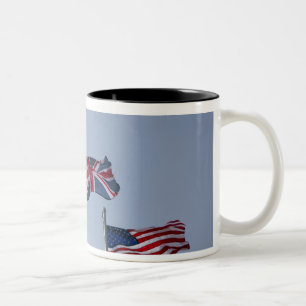 Caneca De Café Em Dois Tons Bandeira BRITÂNICA entre o afegão e bandeiras do