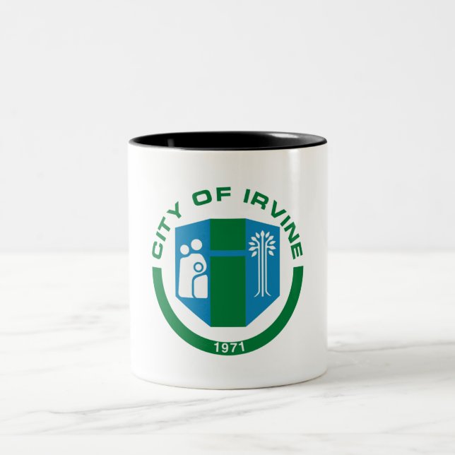 Caneca De Café Em Dois Tons Bandeira da cidade de Irvine (Centro)