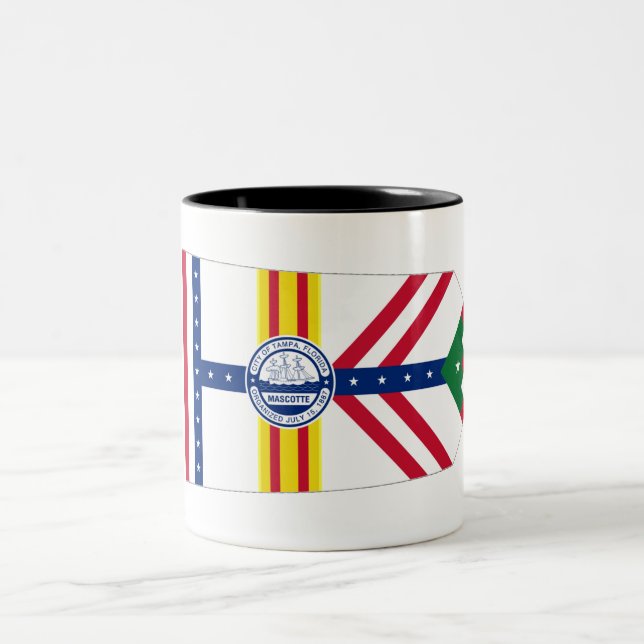 Caneca De Café Em Dois Tons Bandeira da cidade de Tampa (Centro)