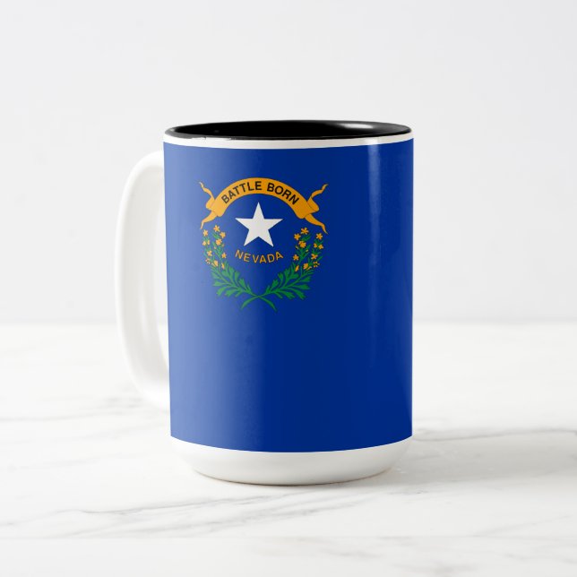 Caneca De Café Em Dois Tons Bandeira do Estado de Nevada (Frente Esquerda)