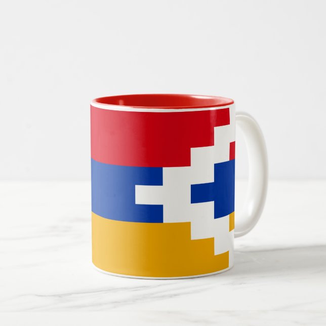 Caneca De Café Em Dois Tons Bandeira do Nagorno Karabakh (Frente Esquerda)