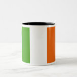 Caneca De Café Em Dois Tons Bandeira Irlandesa<br><div class="desc">Espero que a maneira como mostrei isso honre sua bandeira! Eu gosto do jeito que isto parece! Sinta-se à vontade para personalizar isso para atender às suas necessidades! Obrigados de passar por cá e ter um dia maravilhoso!</div>