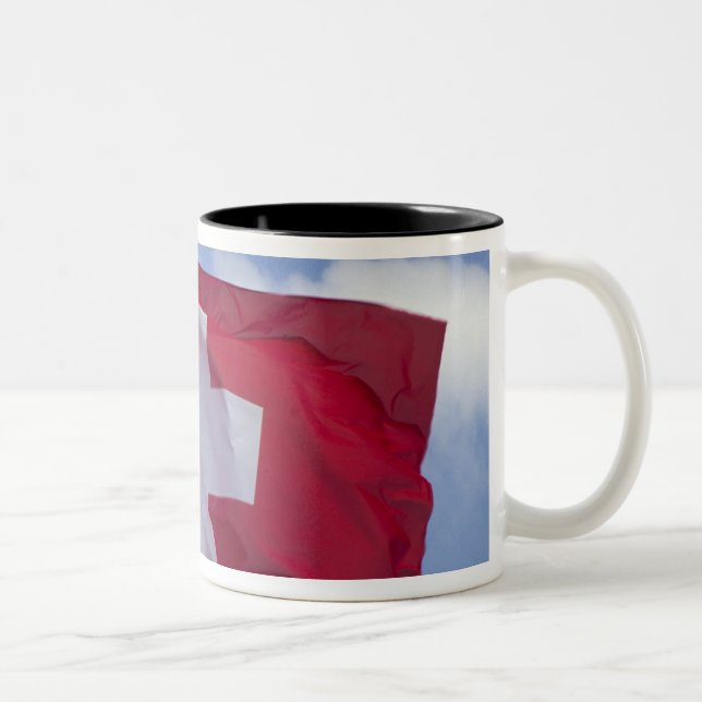 Caneca De Café Em Dois Tons Bandeira Suíça RF) (Direita)