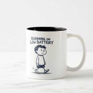 Caneca De Café Em Dois Tons Bateria fraca - Recarga da cafeína necessária