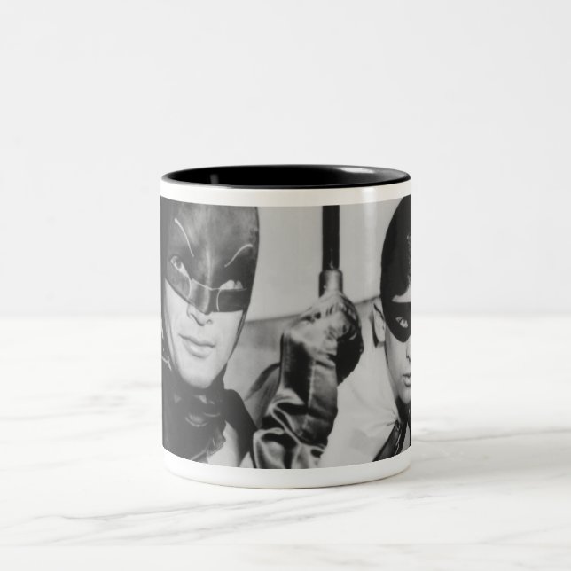 Caneca De Café Em Dois Tons Batman e Robin In Batmobile (Centro)