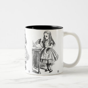 Caneca De Café Em Dois Tons Beba-me (Alice no país das maravilhas)