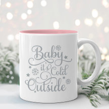 Bebê Está Frio Lá Fora Cinza Roscas Escritas