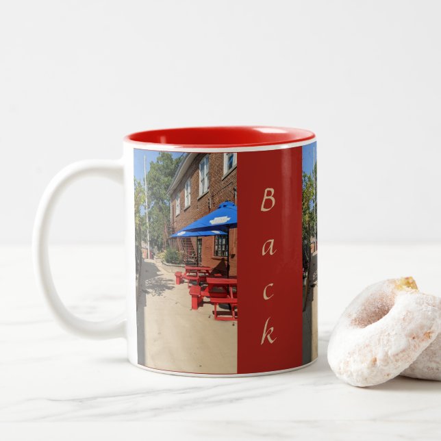 Caneca De Café Em Dois Tons Beco traseiro (Com Donut)