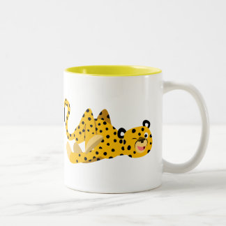 Caneca De Café Em Dois Tons Bela Cartoon Cheetah