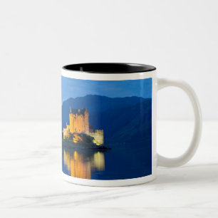Caneca De Café Em Dois Tons Belo castelo de Eileen Donan, em Dornie Ocidental