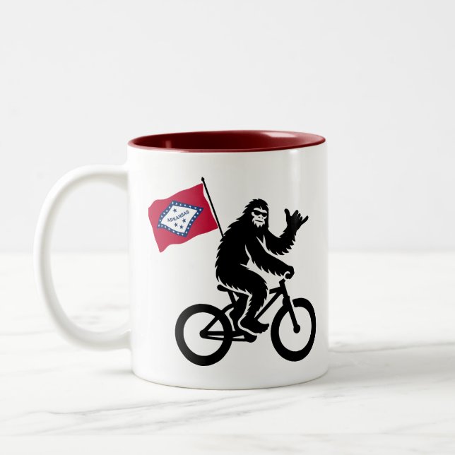 Caneca De Café Em Dois Tons Bigfoot Cycling Arkansas Flag (Esquerda)
