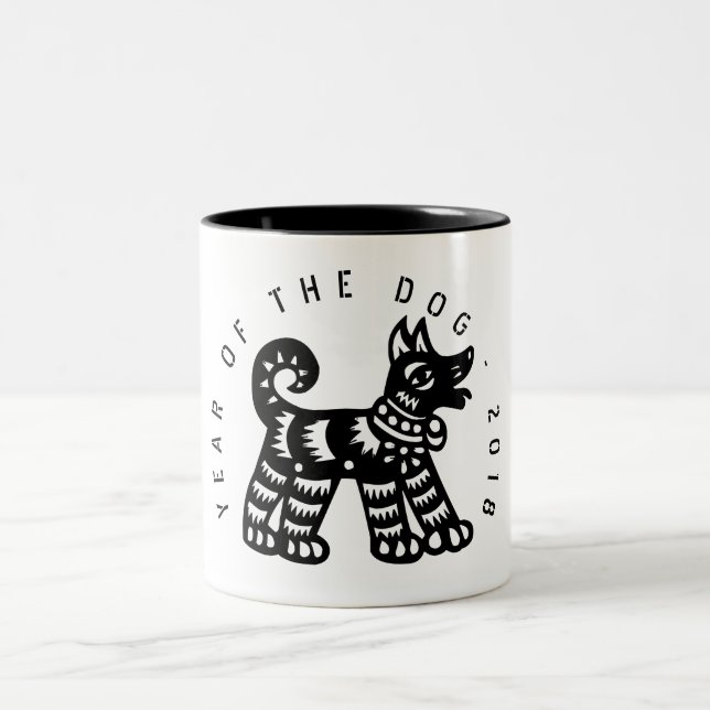 Caneca De Café Em Dois Tons Black Papercut Dog Chinês Zodíaco Birthday Mug (Centro)