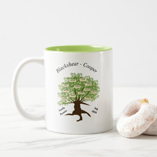 Caneca De Café Em Dois Tons Blackshear - Mug da Reunião da Família Cooper (Com Donut)