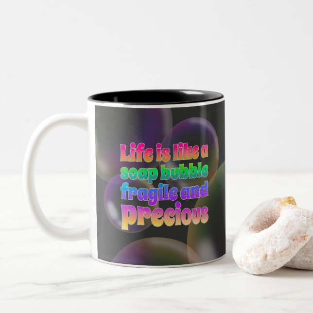 Caneca De Café Em Dois Tons Bolha de sabão | frágil e precioso (Com Donut)