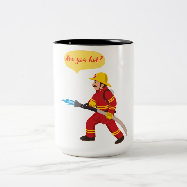 Caneca De Café Em Dois Tons bombeiro, você é gostoso? (Centro)