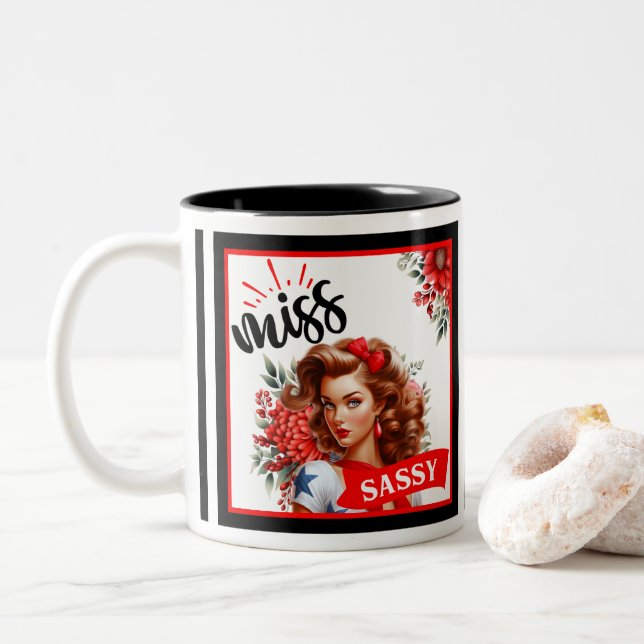 Caneca De Café Em Dois Tons Bonita Pinup_ Miss Sassy (Com Donut)