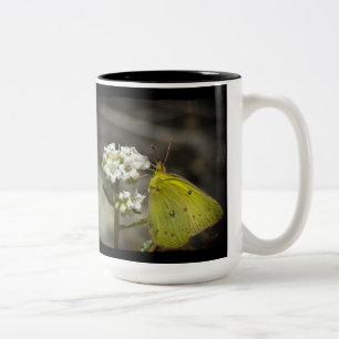 Caneca De Café Em Dois Tons Borboleta amarela