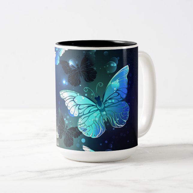 Caneca De Café Em Dois Tons Borboleta Noturna Flutuante (Frente Esquerda)